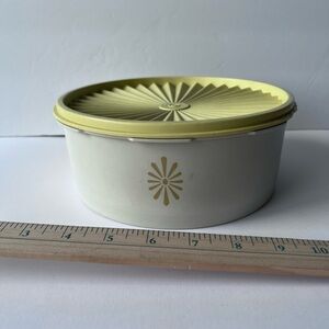 Vintage Tupperware Servalier in beige and Harvest Gold